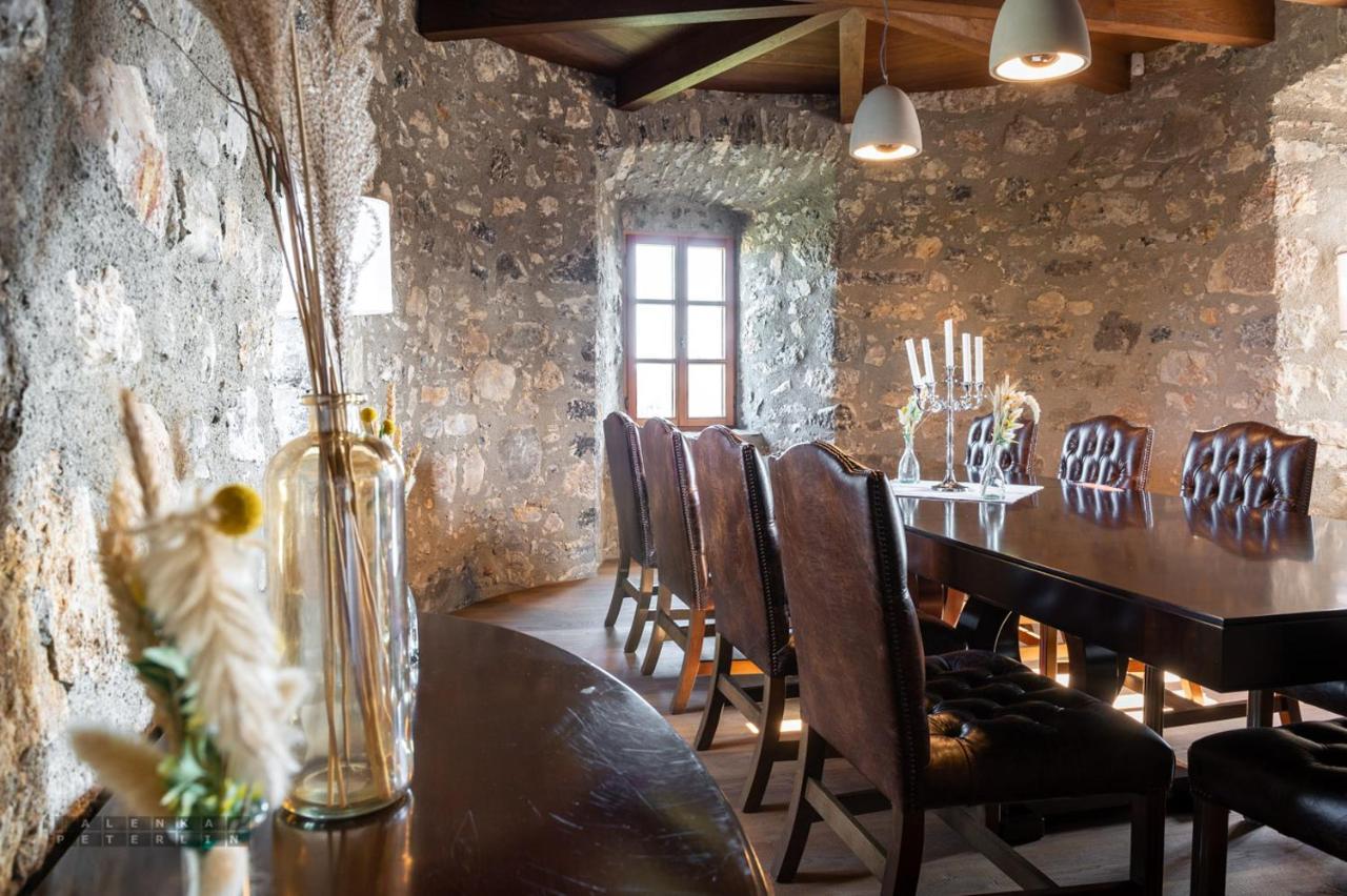Vinica Castle Hotell Eksteriør bilde